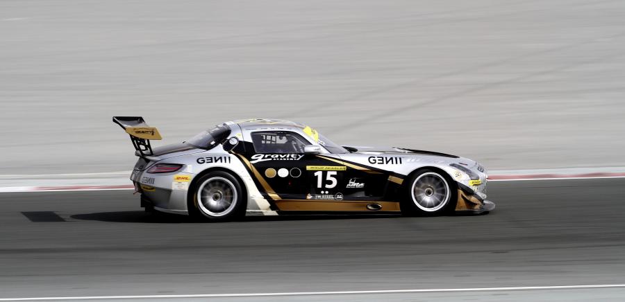  Mercedes-Benz SLS AMG GT3 24h Dubai 2012 года  (фото 3 из 6)